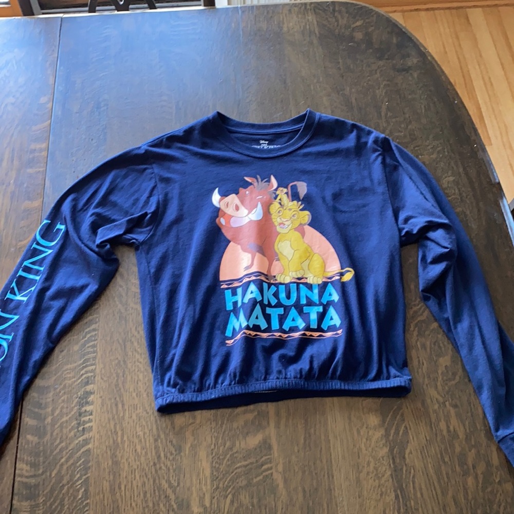 The Lion King Hakuna Matata Small Long-Sleeve Crop
